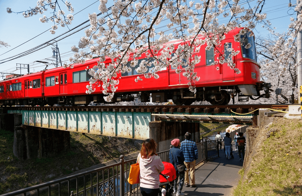 Big Eye: el nuevo tren de inspección del ferrocarril Kyushu